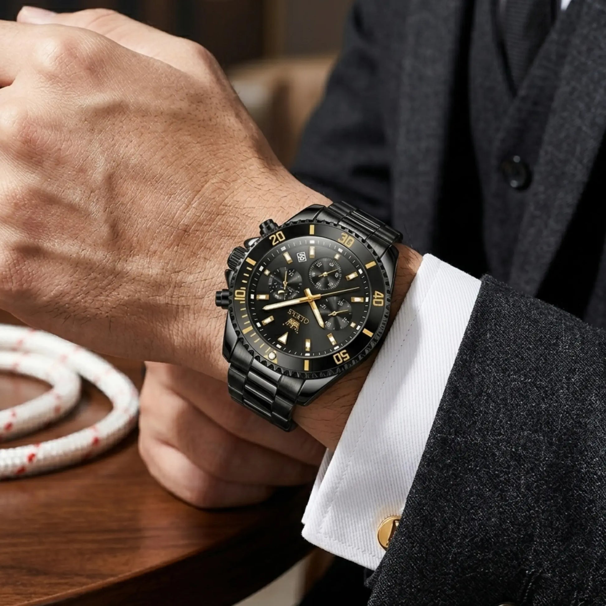 MENS-LUXURY-WATCH