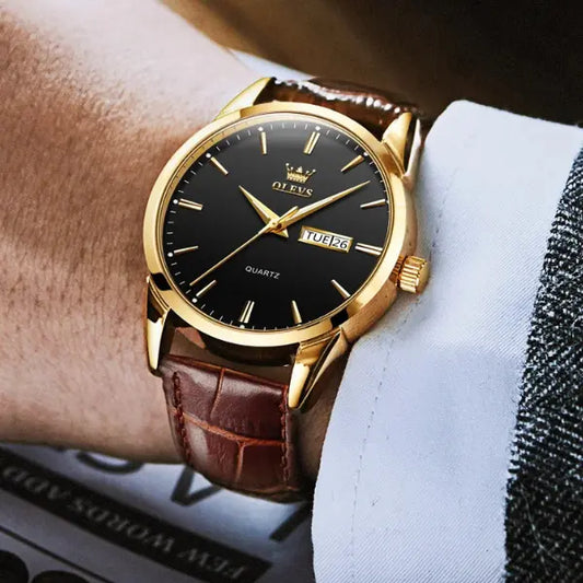 MENS-WATCH-WIHT-LEATHER-STRAP