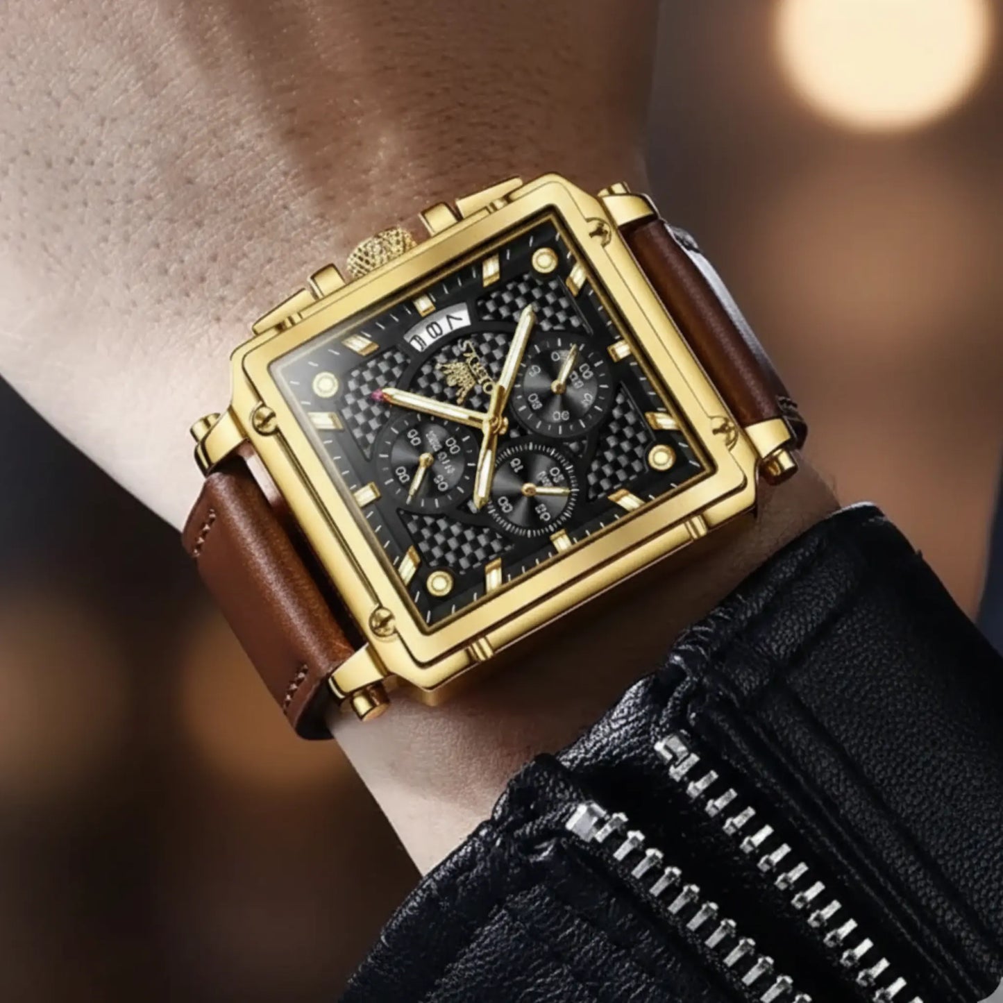 MENS-WATCH-WIHT-LEATHER-STRAP