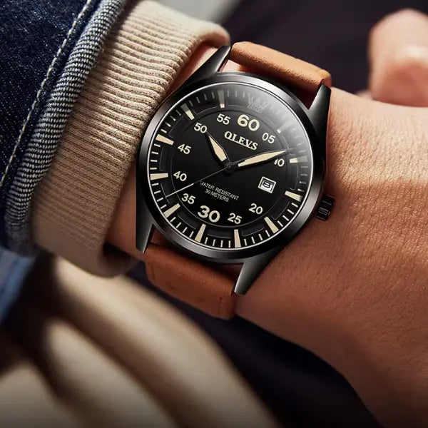 MENS-WATCH-WIHT-LEATHER-STRAP
