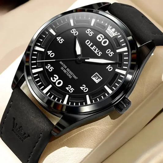 MENS-WATCH-WITH-LEATHER-STRAP