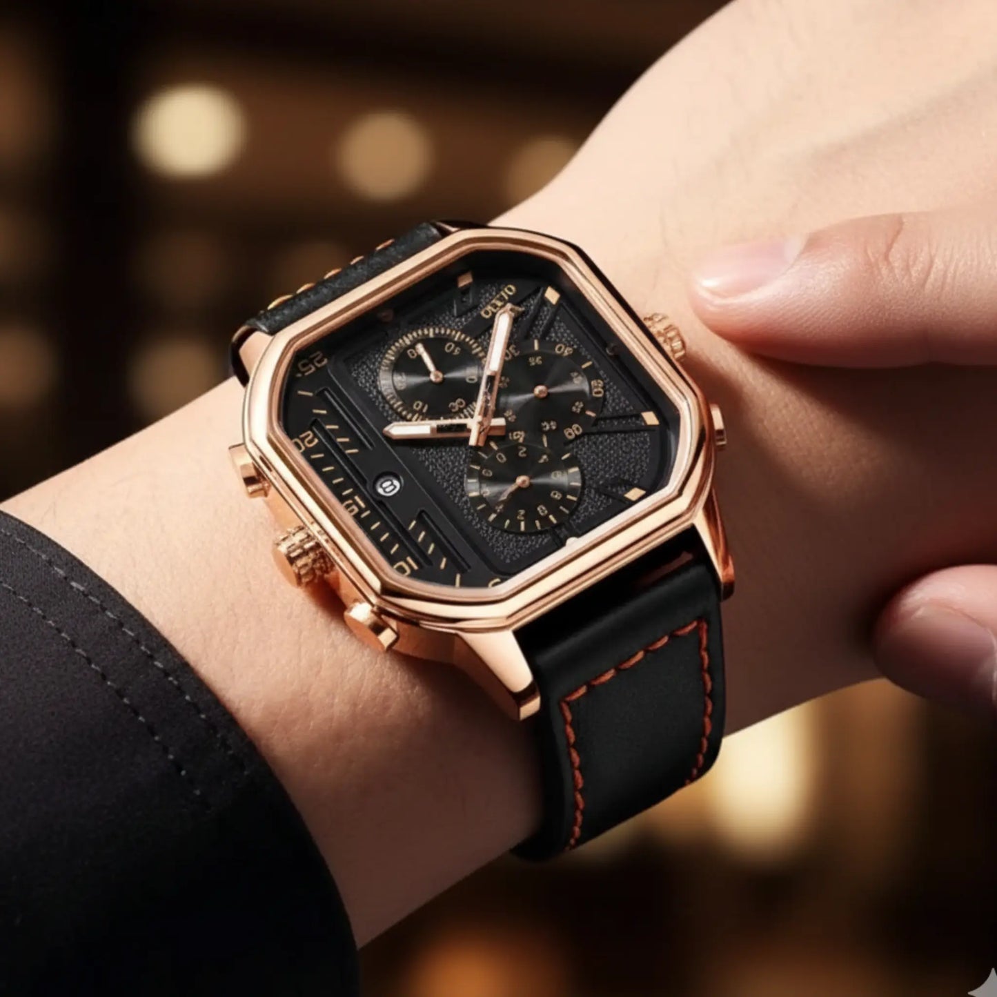 MENS-WATCH-WITH-LEATHER-STRAP